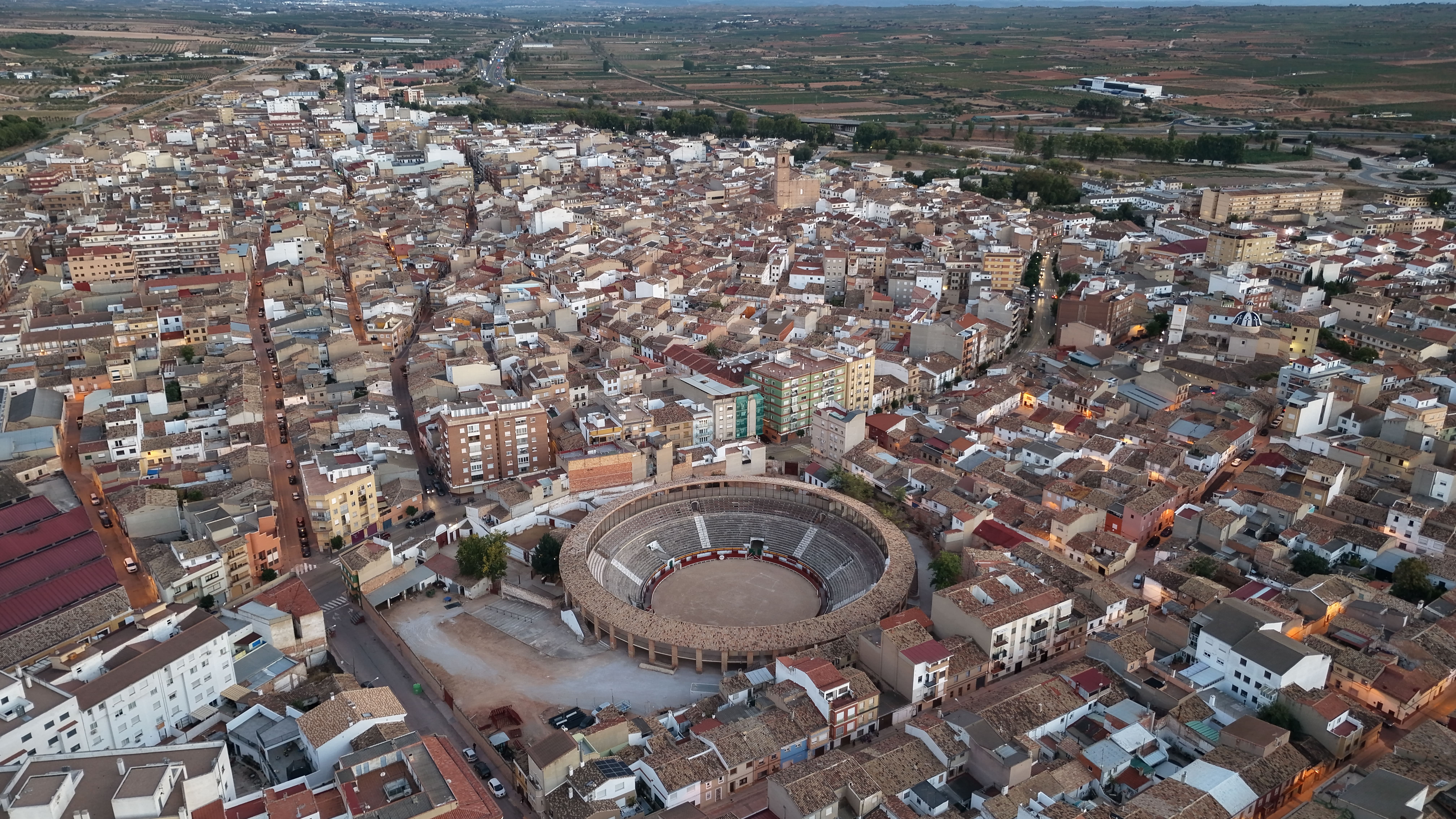 Utiel VISTO DESDE ARRIBA, contenido demostrativo